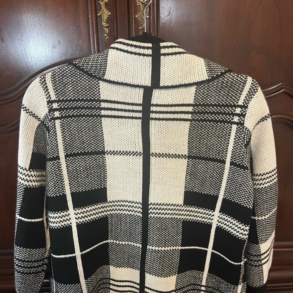 Sweater/Jacket - image 2